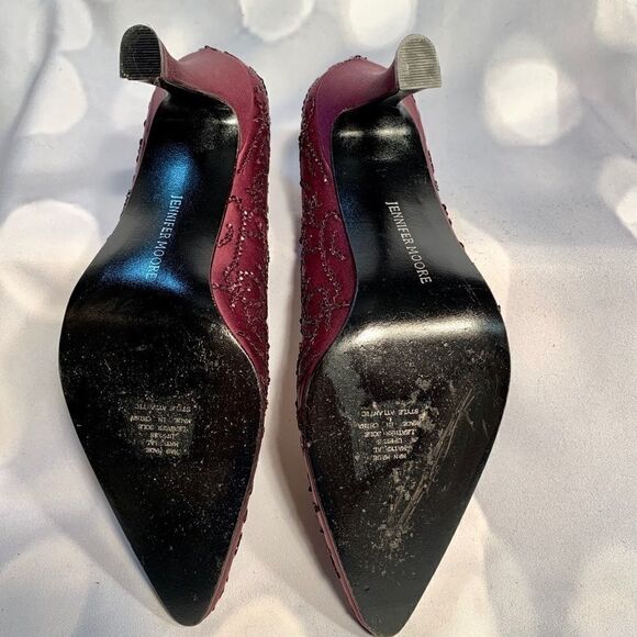 PLUM JENNIFER MOORE BEADED PUMPS ATLANTIC STYLE 8B - Picture 4 of 5